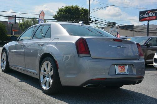 2017 Chrysler 300 S