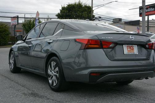 2020 Nissan Altima S FWD