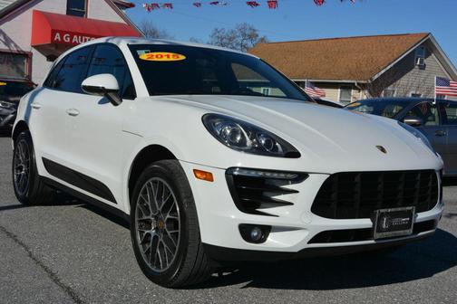 2015 Porsche Macan S
