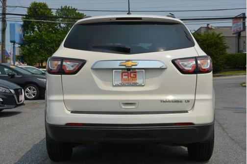 2015 Chevrolet Traverse LS