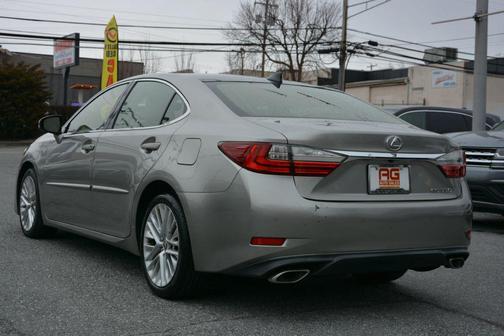 2016 Lexus ES 350 Base