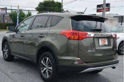 2015 Toyota RAV4 LE