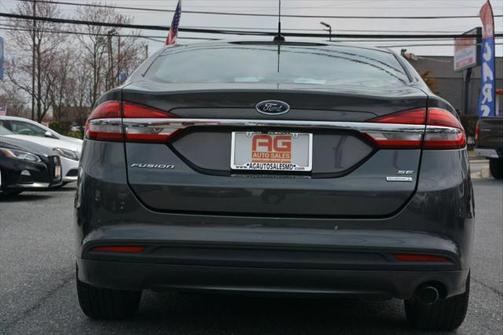 2018 Ford Fusion SE