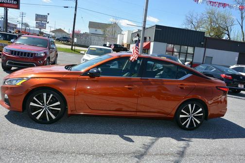 Orange 2021 Nissan Altima SR FWD