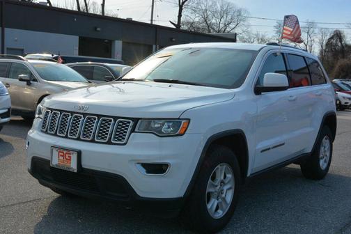 2017 Jeep Grand Cherokee Laredo