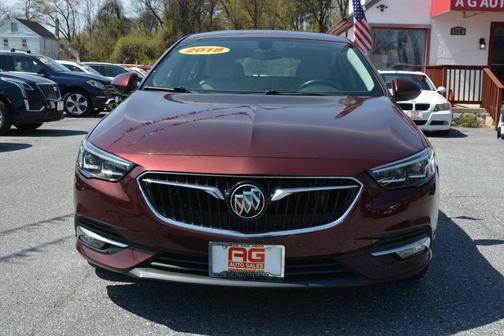 2018 Buick Regal Sportback Essence