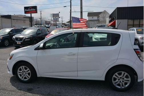 2017 Chevrolet Sonic LT