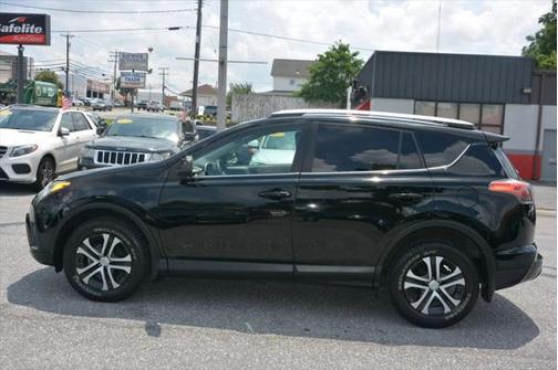 2016 Toyota RAV4 LE