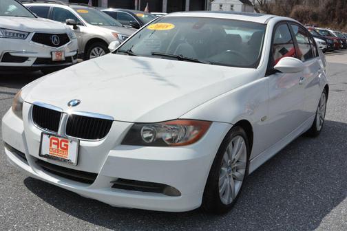 2006 BMW 325 325i Sedan 4D