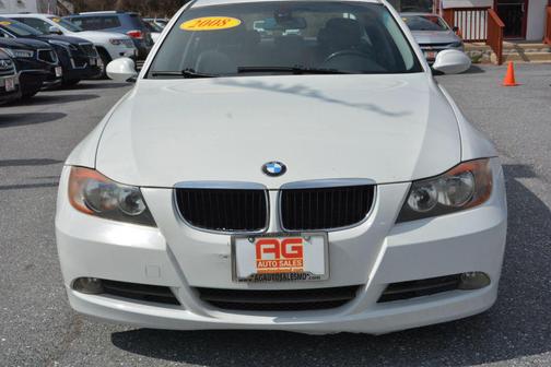 2006 BMW 325 325i Sedan 4D
