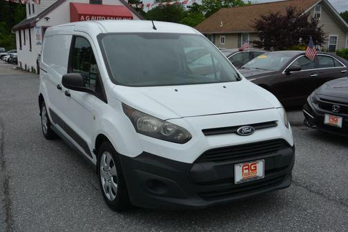 White 2015 Ford Transit Connect XL