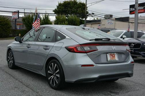 2022 Honda Civic EX-L