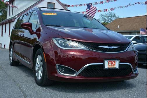 2018 Chrysler Pacifica Touring-L Plus