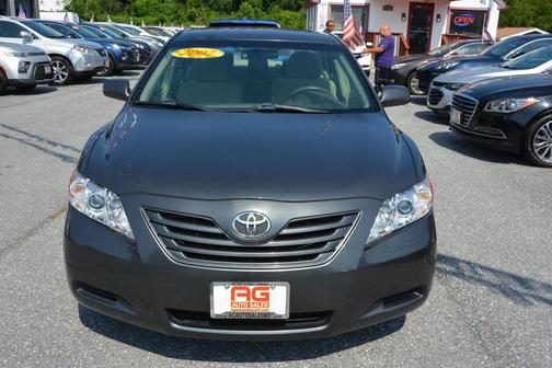 Gray 2007 Toyota Camry LE
