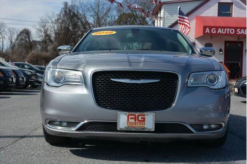 2018 Chrysler 300 Limited