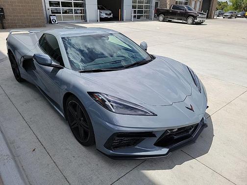 Sea Wolf Gray Tricoat 2024 Chevrolet Corvette Stingray w/3LT