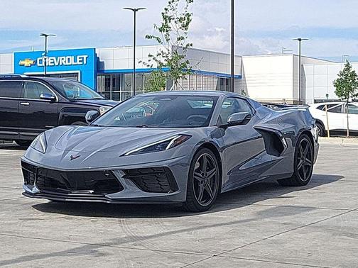 Sea Wolf Gray Tricoat 2024 Chevrolet Corvette Stingray w/3LT