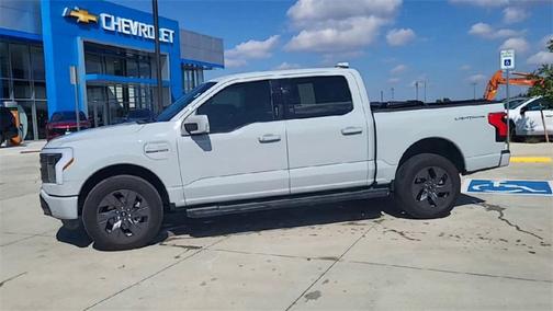 2023 Ford F-150 Lightning LARIAT