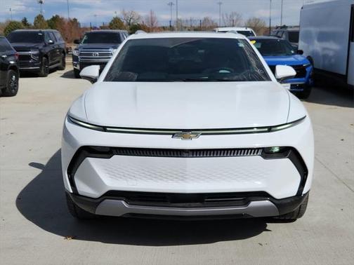2025 Chevrolet Equinox EV LT