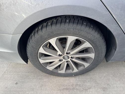 2015 Hyundai SONATA Sport