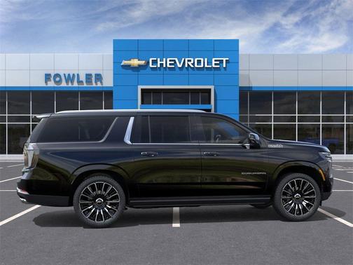 2025 Chevrolet Suburban 4WD High Country