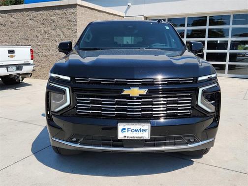2025 Chevrolet Suburban 4WD High Country
