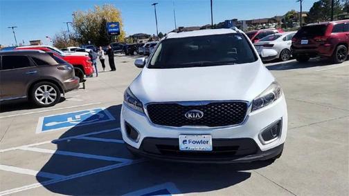 2018 Kia Sorento LX