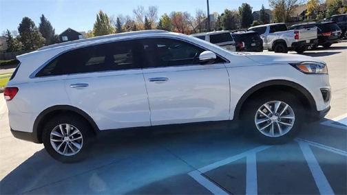2018 Kia Sorento LX