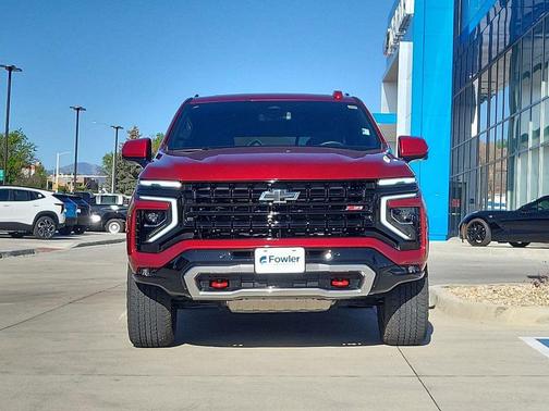 Radiant Red Tintcoat 2025 Chevrolet Suburban 4WD Z71
