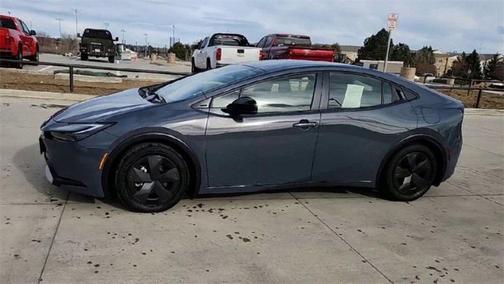 2026 Toyota Prius Plug-In Hybrid SE