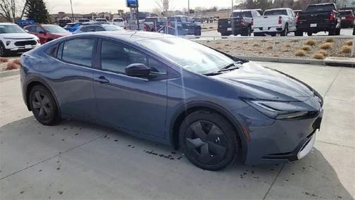 2026 Toyota Prius Plug-In Hybrid SE