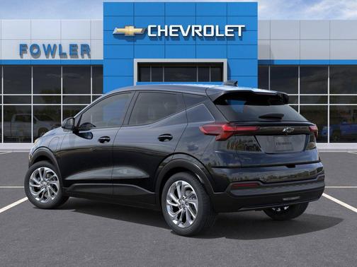 Mosaic Black Metallic 2027 Chevrolet Bolt LT FWD