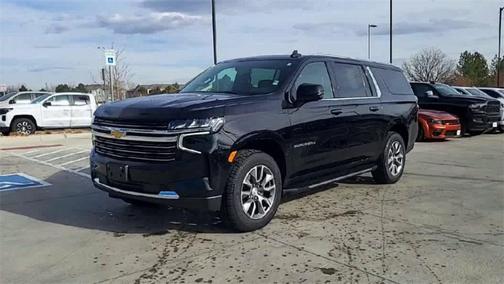 2022 Chevrolet Suburban LT