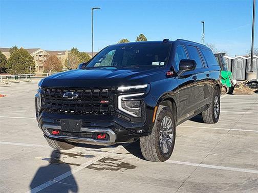 2025 Chevrolet Suburban 4WD Z71