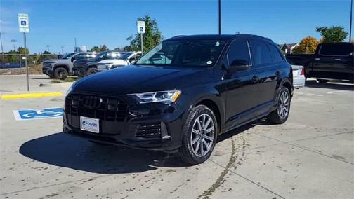 2023 Audi Q7 45 Premium Plus