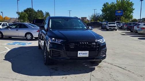 2023 Audi Q7 45 Premium Plus