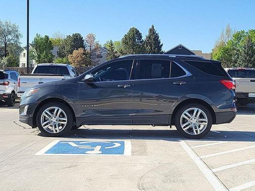 Nightfall Gray Metallic 2018 Chevrolet Equinox Premier w/2LZ