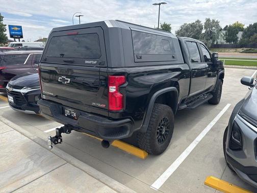 2024 Chevrolet Silverado 2500 4WD Crew Cab Standard Bed ZR2