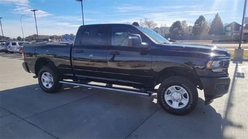 2024 RAM 2500 Tradesman Crew Cab 4x4 6'4' Box