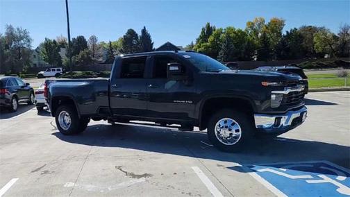 2026 Chevrolet Silverado 3500 LT