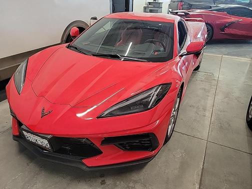 2020 Chevrolet Corvette Stingray w/2LT