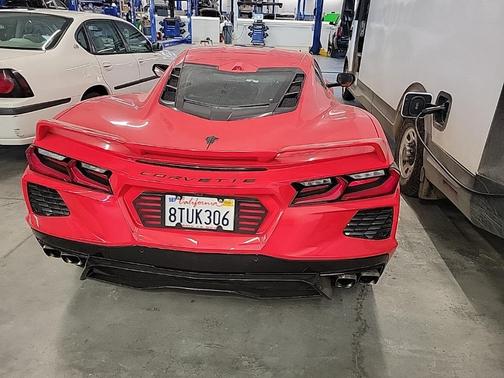 2020 Chevrolet Corvette Stingray w/2LT