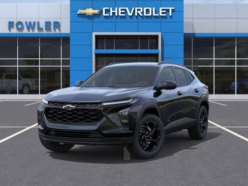 Mosaic Black Metallic 2026 Chevrolet Trax LT