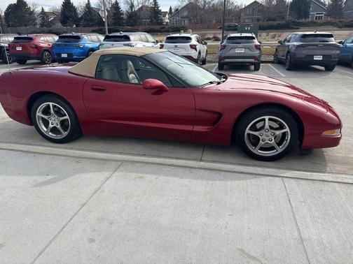 2000 Chevrolet Corvette Base
