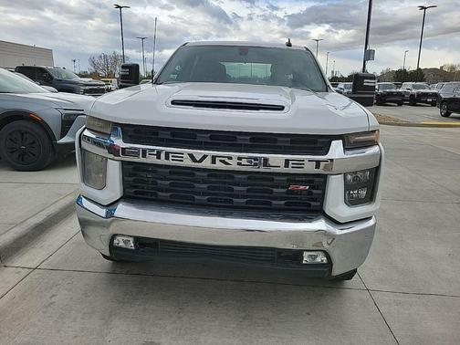 Summit White 2023 Chevrolet Silverado 2500 LT