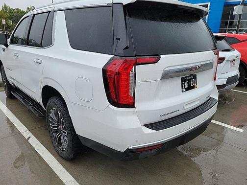 Summit White 2022 GMC Yukon SLT