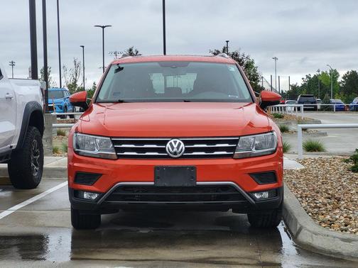 Habanero Orange Metallic 2018 Volkswagen Tiguan 2.0T SEL