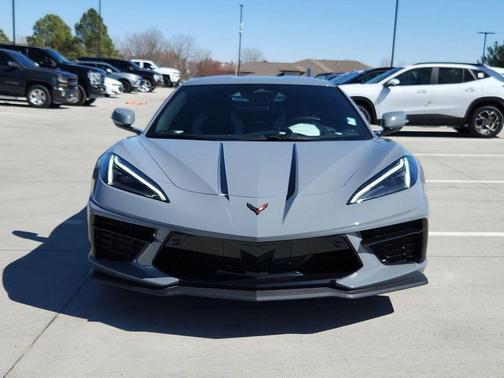 2025 Chevrolet Corvette Stingray w/2LT