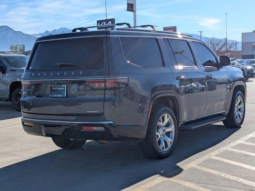 2022 Jeep Wagoneer Series II 4x4