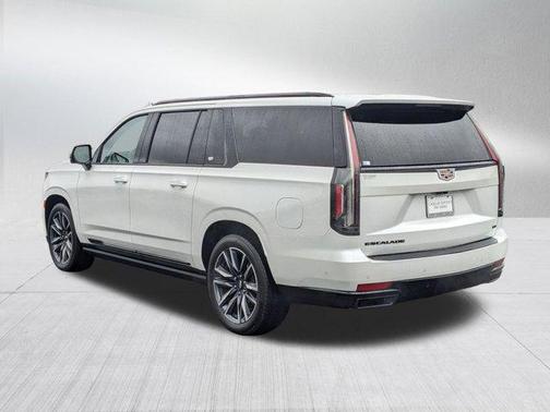 2022 Cadillac Escalade ESV Sport Platinum